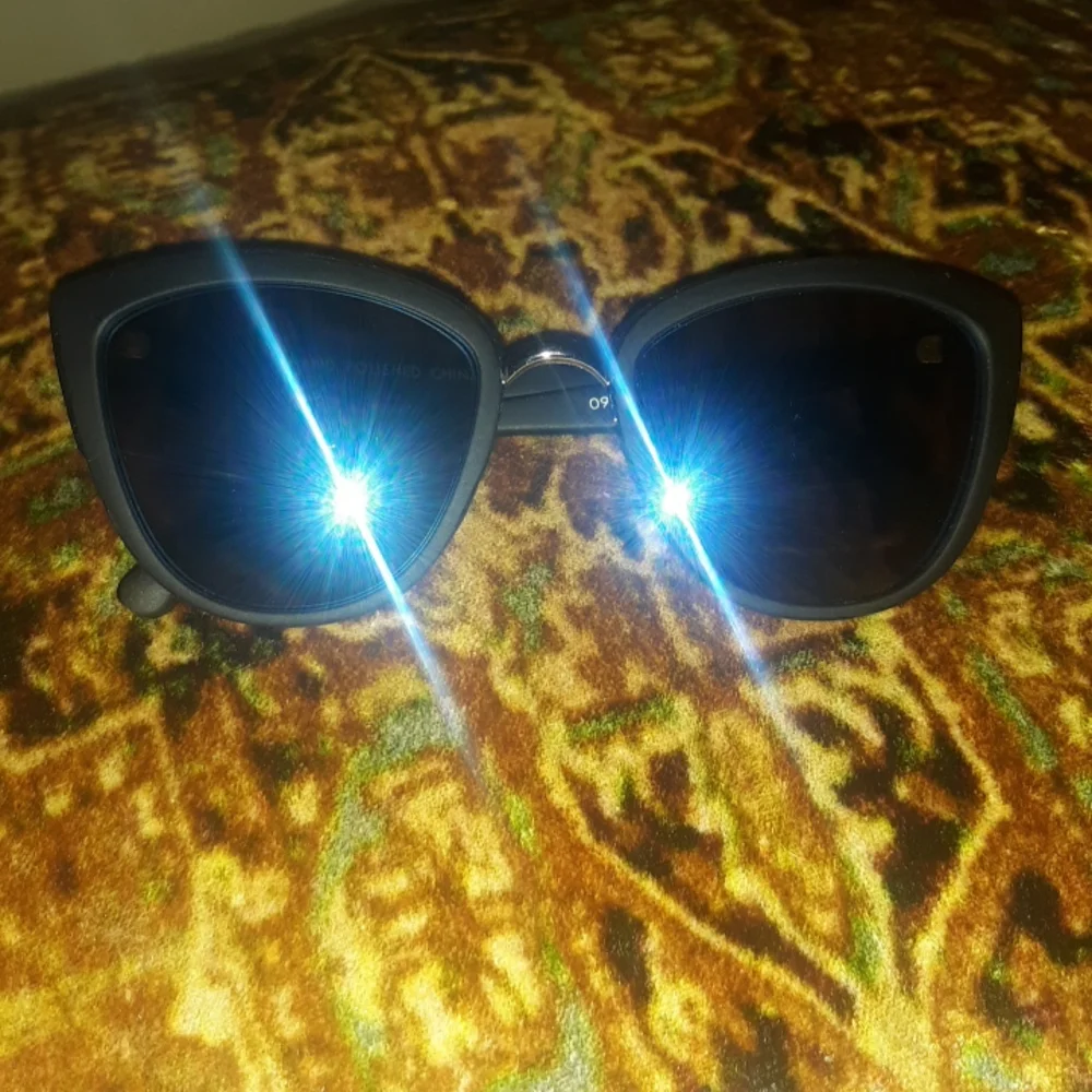 🌺SUNGLASSES